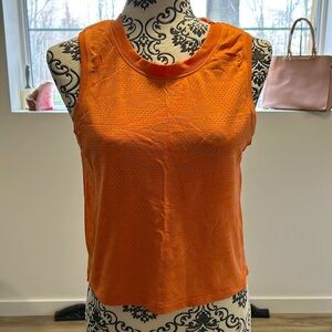 Lightweight crop tank